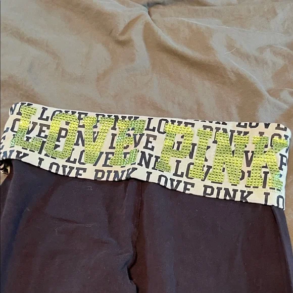 Victoria's Secret Black Leggings with White Love Pink Waistband - Picture 3 of 3